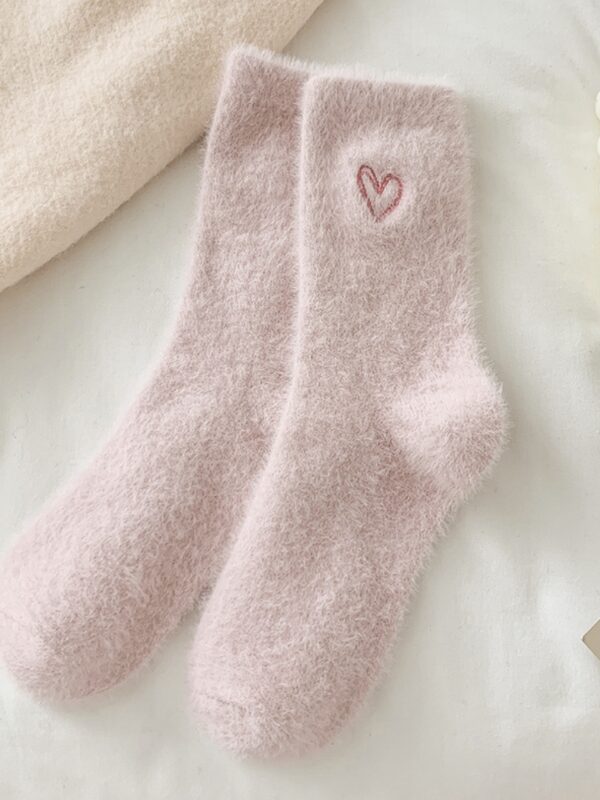 Varme Bløde Fuzzy Damesokker med Hjerte mønster, Baby Pink