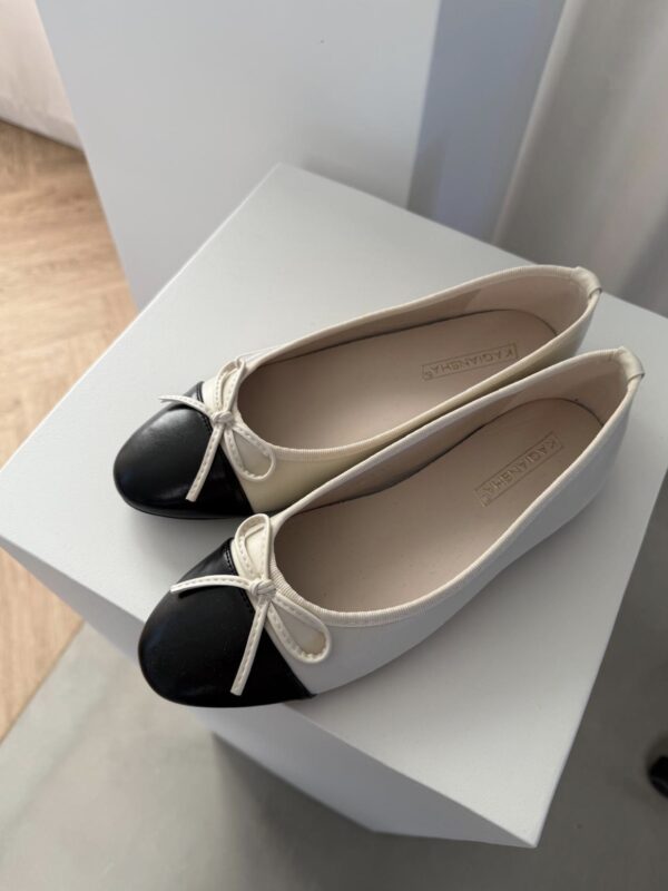 Ballerina Skin & Black med sløjfe på top, Hudfarvet og Sort