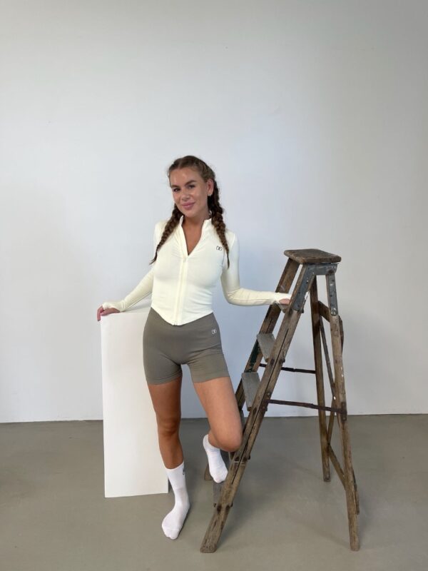 Reliable Sports Zip Long Sleeve Creme Hvid